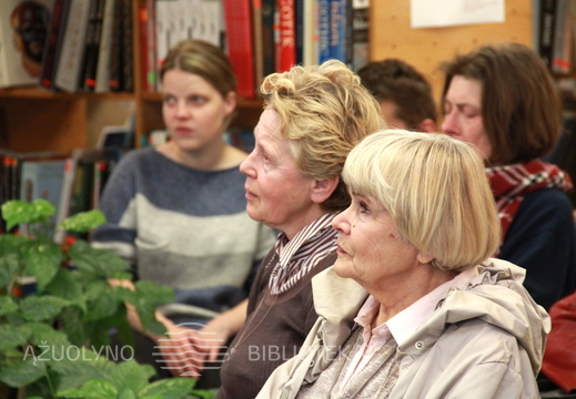 Dainininkė Violeta Rakauskaitė-Štromas ir aktorė Olita Dautartaitė