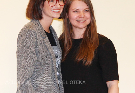 Rašytoja Dalia Smagurauskaitė ir tinklaraštininkė Knygų Dama