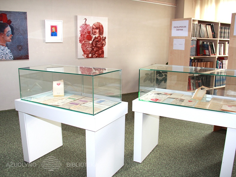 Leidinių ir dokumentų paroda "Kaunas - profesionalaus Lietuvos teatro lopšys"