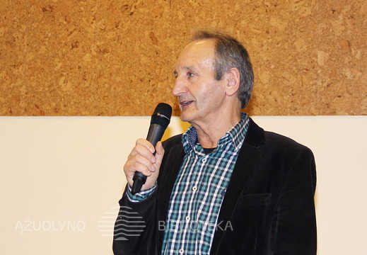 Žurnalistas, rašytojas Alfas Pakėnas