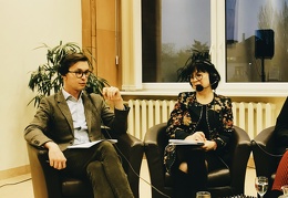 LRT laidos „Kultūros diena“ vedėjas Julijus Grickevičius ir muzikologė Jūratė Katinaitė