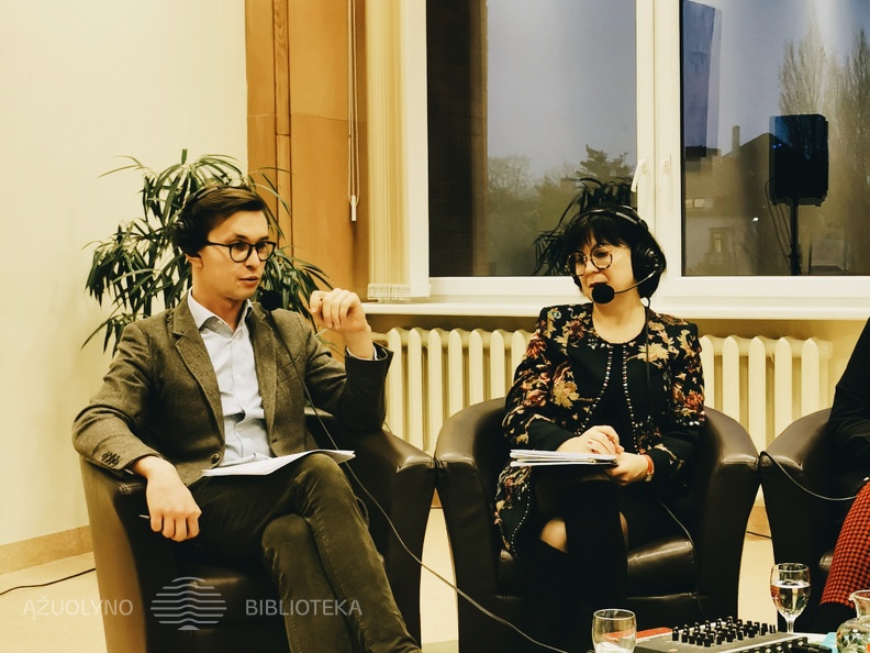 LRT laidos „Kultūros diena“ vedėjas Julijus Grickevičius ir muzikologė Jūratė Katinaitė
