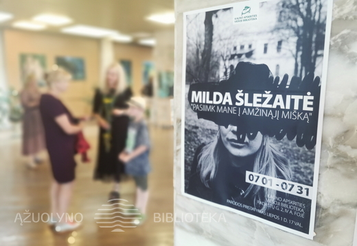 Parodos atidarymo akimirka