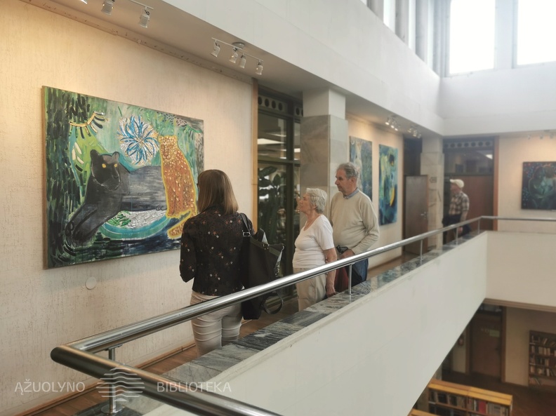 Parodos atidarymo akimirka