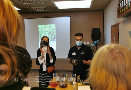 SKONIS IR KVAPAS pristatymas ir degustacija