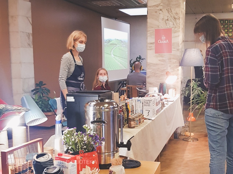 Kavinė ir vegan desertų kepyklėlė CHAIKA KAUNAS