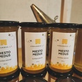 Miesto bitininkystės ir medaus produktų pristatymas su iiniciatyvos Urbanbee.lt sumanytojais