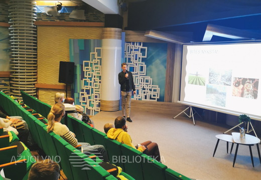 Miesto bitininkystės ir medaus produktų pristatymas su iiniciatyvos Urbanbee.lt sumanytojais