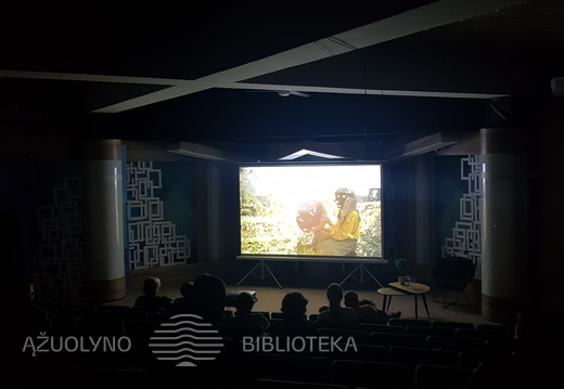 Filmas „Medaus šalis“ (Honeyland)