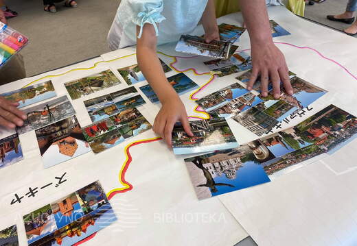 Iš atvirukų kuriamas Lietuvos žemėlapis