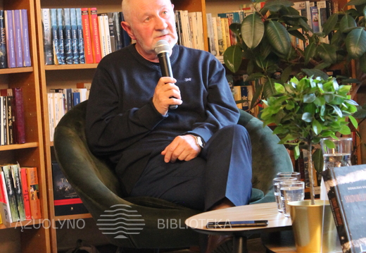 Poetas Donaldas Kajokas