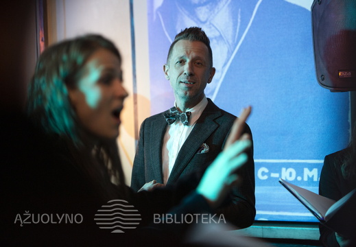  Dainininkas Linas Adomaitis 