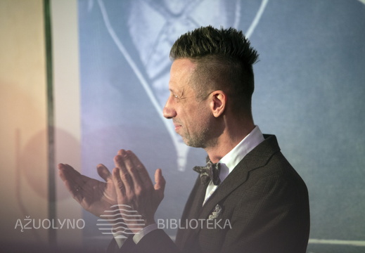 Dainininkas Linas Adomaitis 