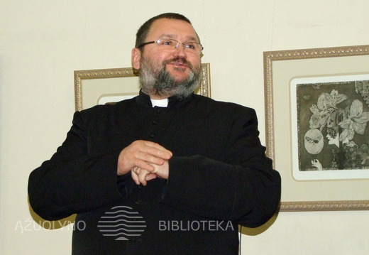 Knygos autorius kunigas Vitas Kaknevičius