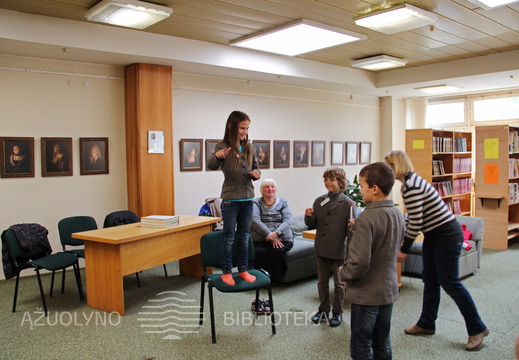 Viena smagiausių veiklų buvo suvaidinti paveikslą