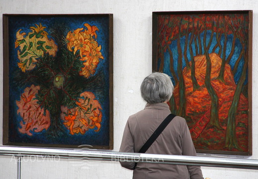 Parodos atidarymo belaukiant.