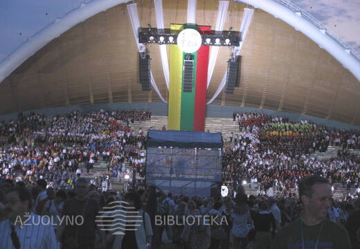 Kilnojamoji paroda „Subtiliausiam dirigento mostui paklūstantis choras“ Kauno filharmonijoje ir kongresų rūmuose