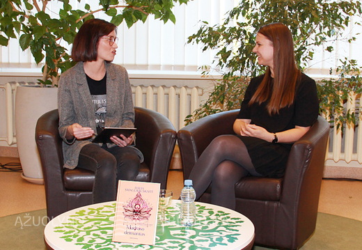 Rašytoja Dalia Smagurauskaitė ir tinklaraštininkė Knygų Dama